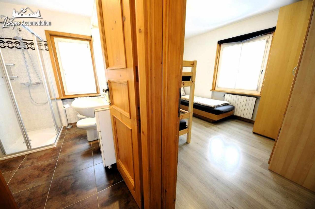Chalet Rododendro Forest By Livigno Accomodation מראה חיצוני תמונה